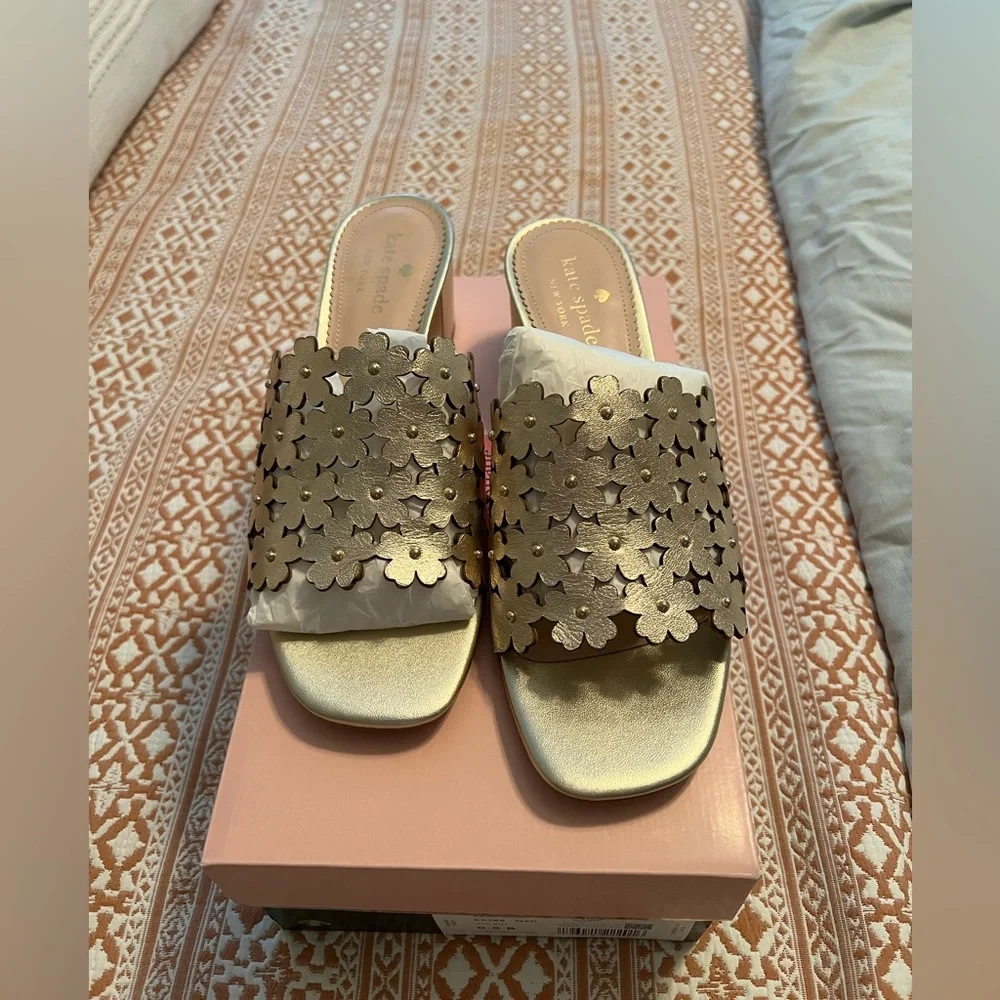Kate Spade Daisy Mule in Metallic Leather - Picture 2 of 8
